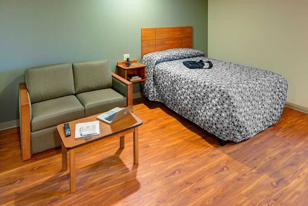 Extended Stay America Select Suites - Wichita - North Habitación foto