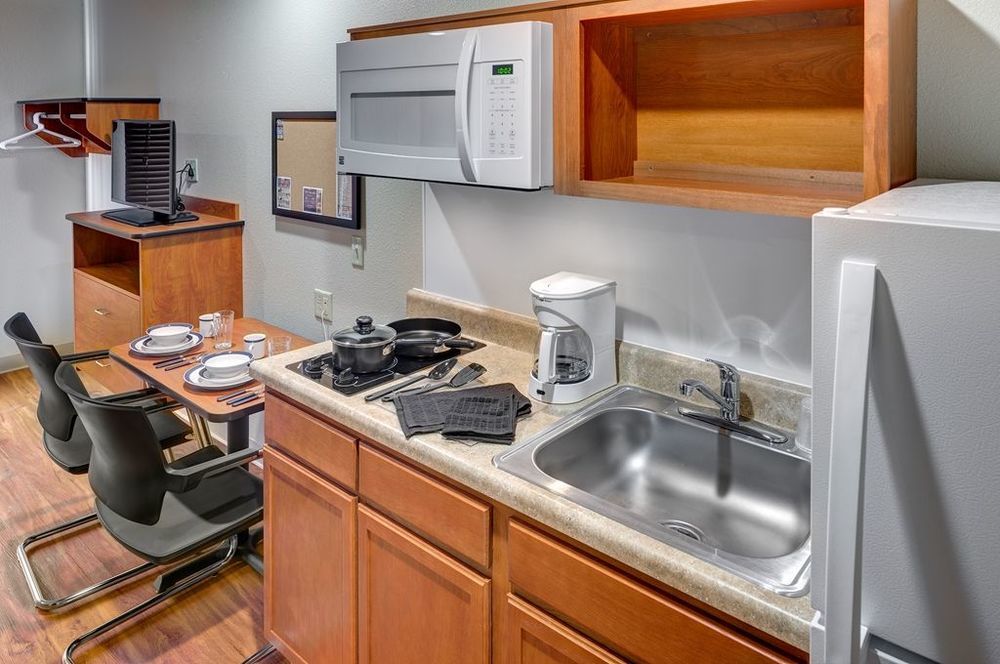 Extended Stay America Select Suites - Wichita - North Habitación foto