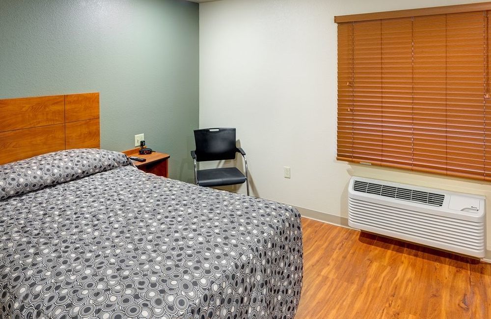 Extended Stay America Select Suites - Wichita - North Habitación foto